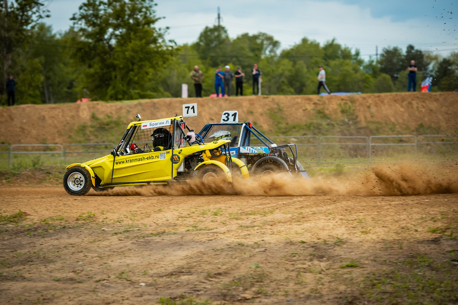 Кранмаш поддержал Льва Брагина на Чемпионате России по автокроссу в Воронеже