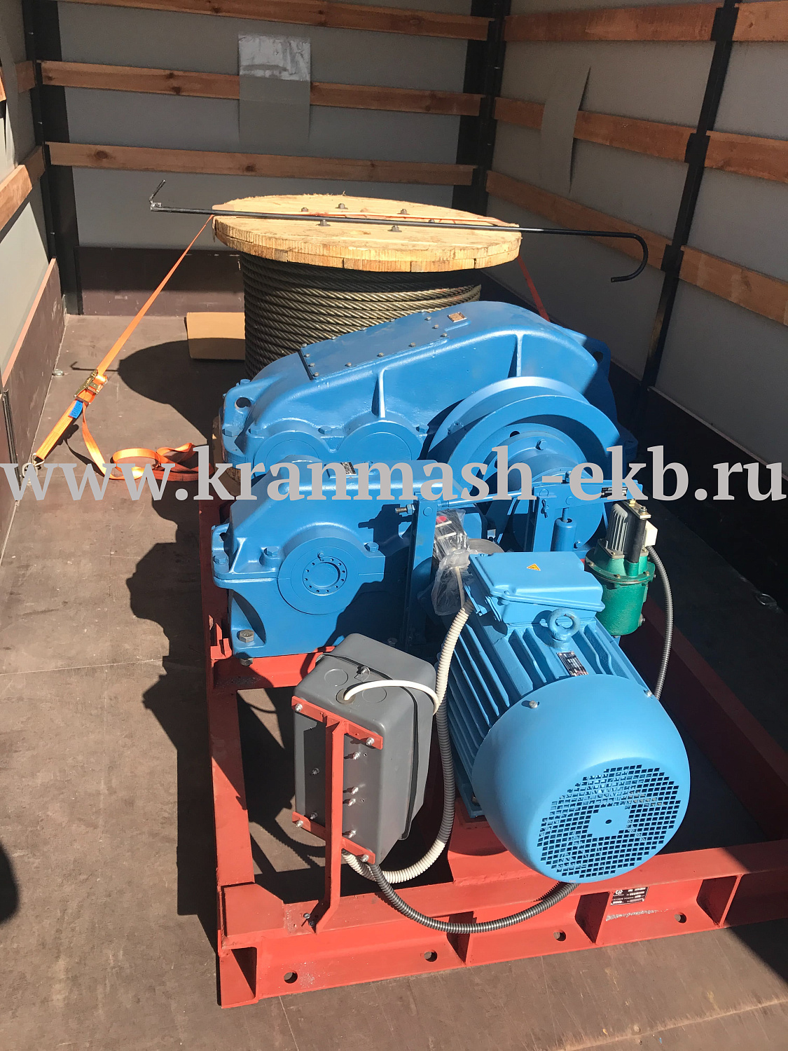 Лебедка маневровая ЛЭМ-10Ш1 Лебедка маневровая ЛЭМ-10Ш2