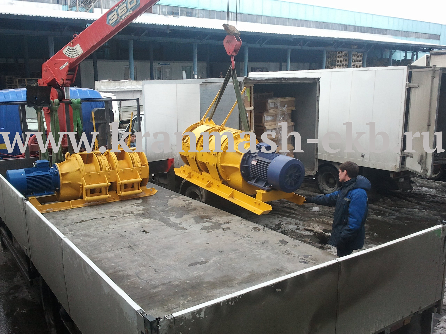 Лебедки скреперные